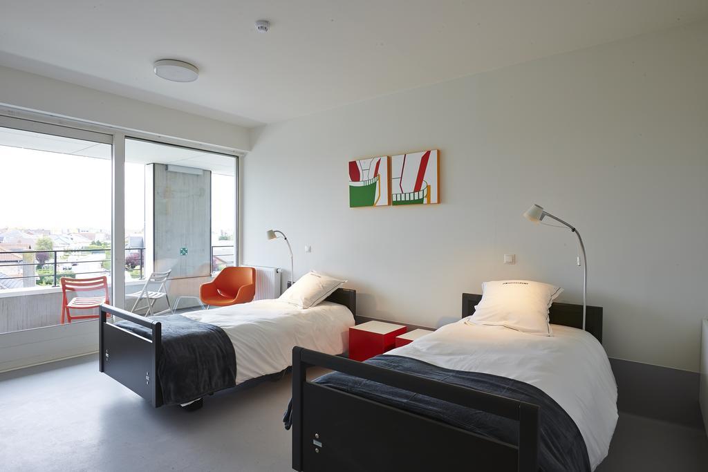 Hotel Middelpunt - Gratis Parking - Ontbijt Inbegrepen! Middelkerke Szoba fotó